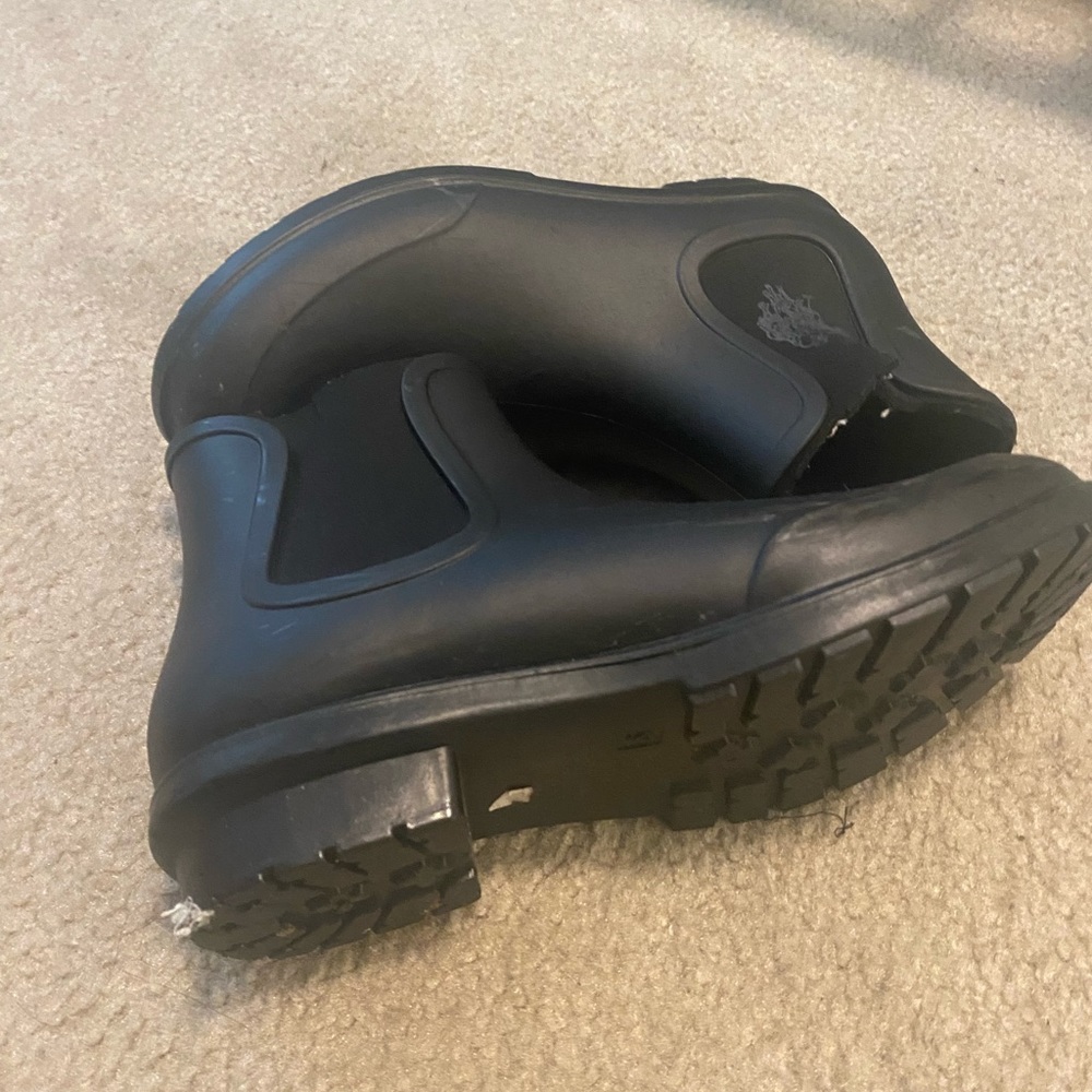 Boots - Picture 4 of 4